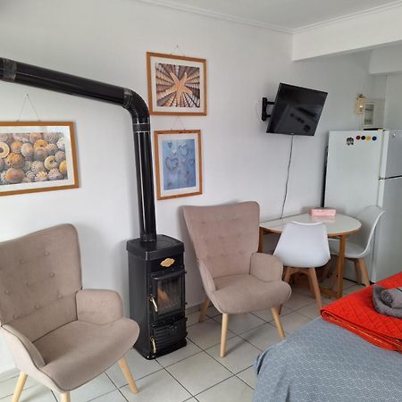 Cute&Quiet Studio Loutraki Екстер'єр фото
